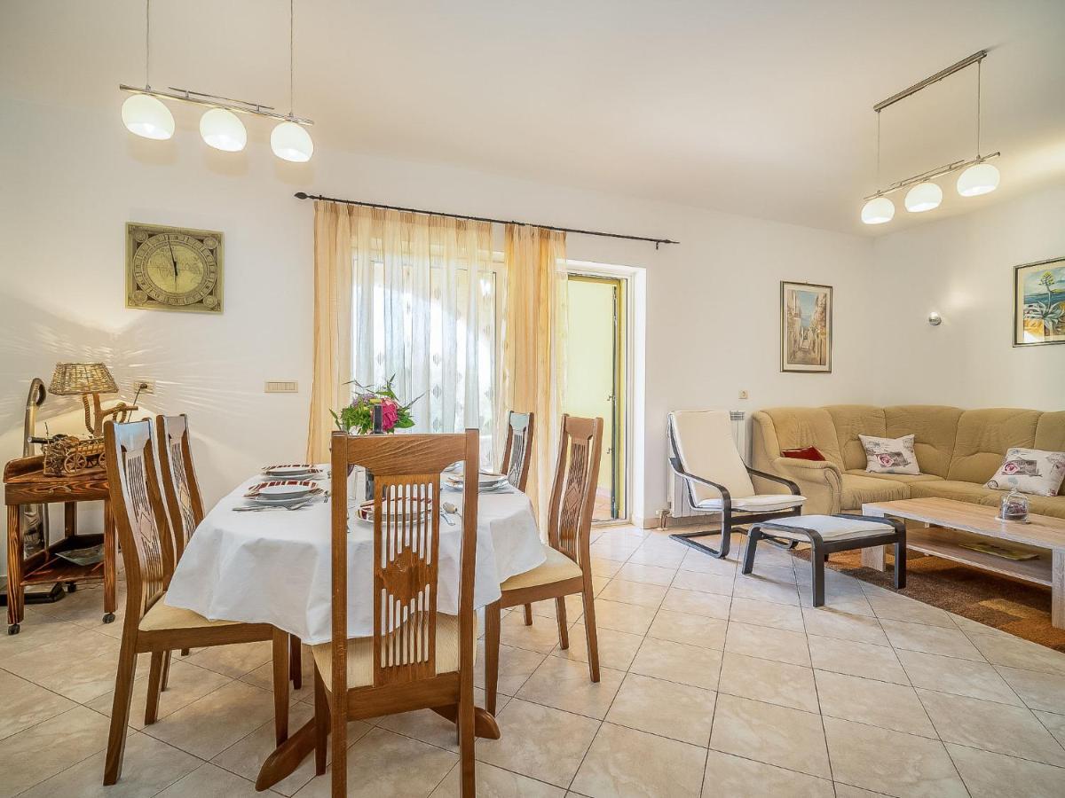 Holiday Home Mila By Interhome Kras Exteriör bild