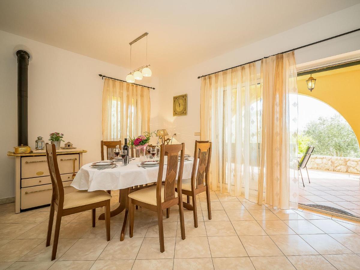 Holiday Home Mila By Interhome Kras Exteriör bild